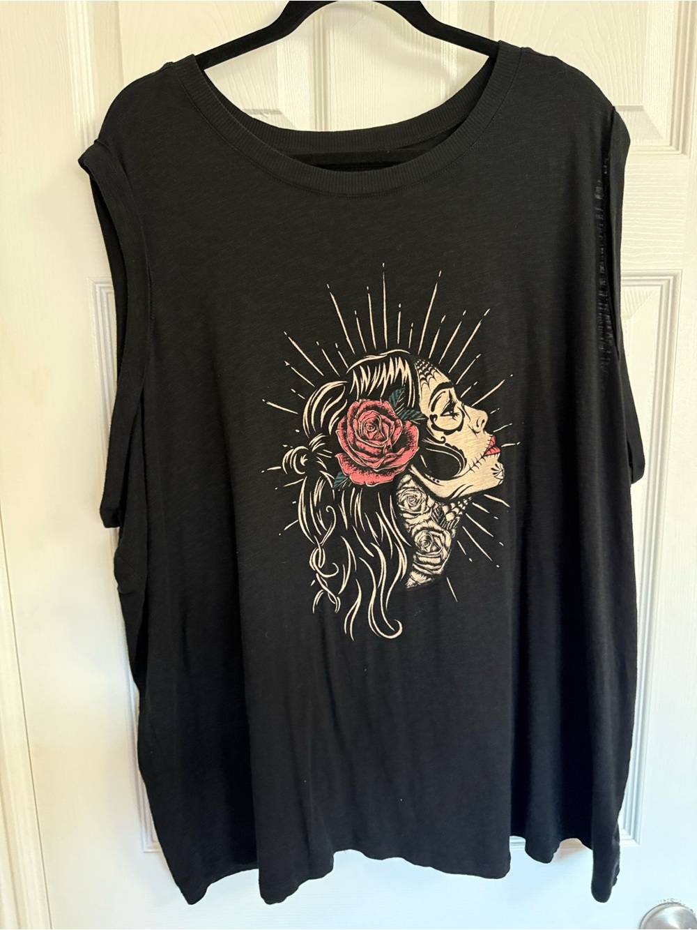 Torrid size 4. Sleeveless Black Graphic Tank with Rose Skull Design - Women